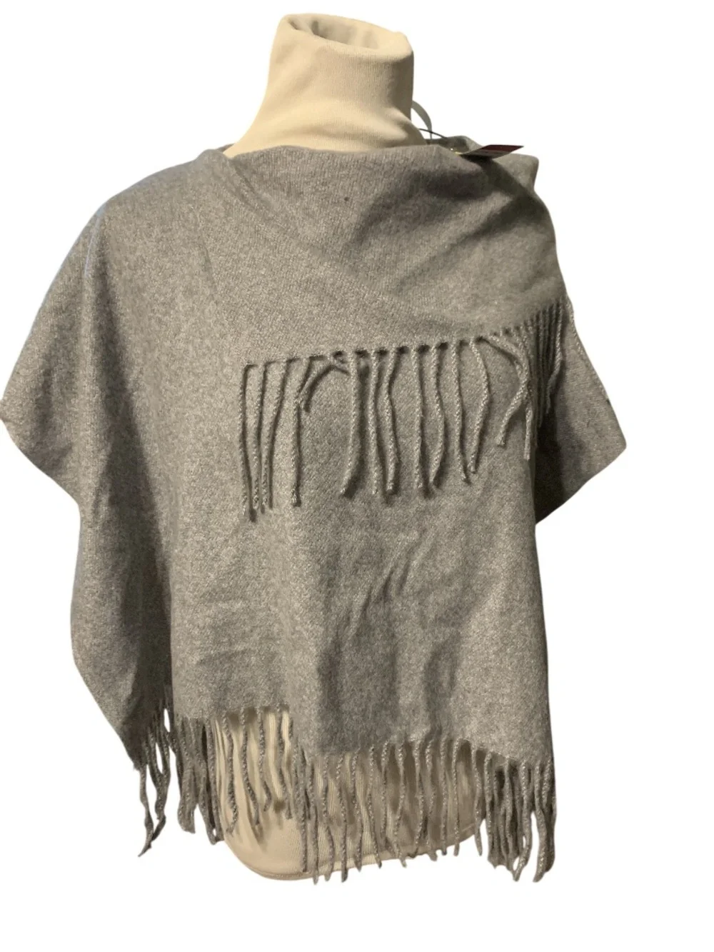 Vince Camuto Gray Knit Fringed Wrap